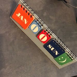 Daily Flip Chart Calendar ⭕️2 for $15⭕️